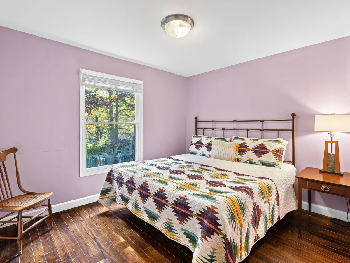 Bedroom 1 image 1