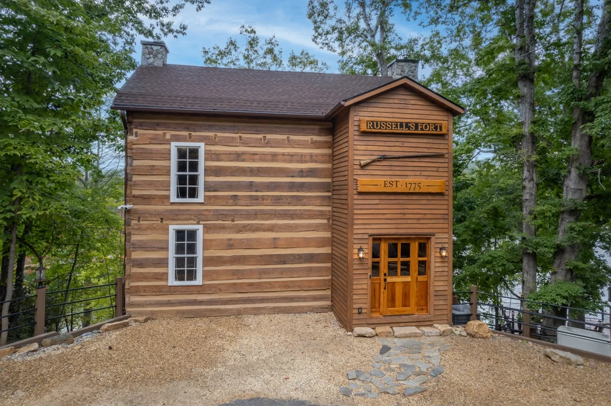 Home in Lake Lure property photo 2