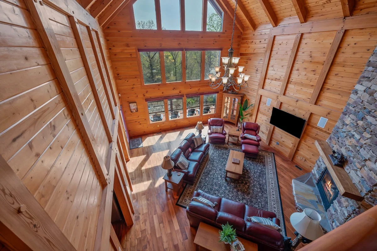 Home in Lake Lure property photo 2