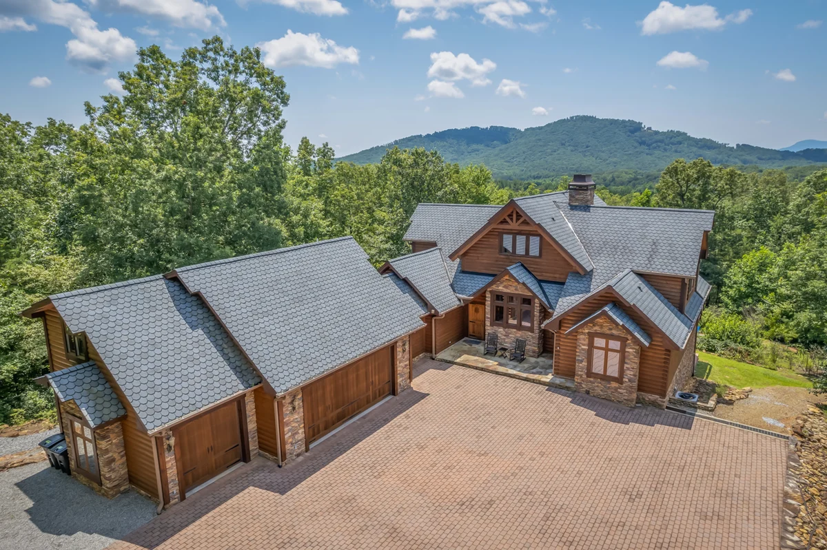 Home in Lake Lure property photo 5