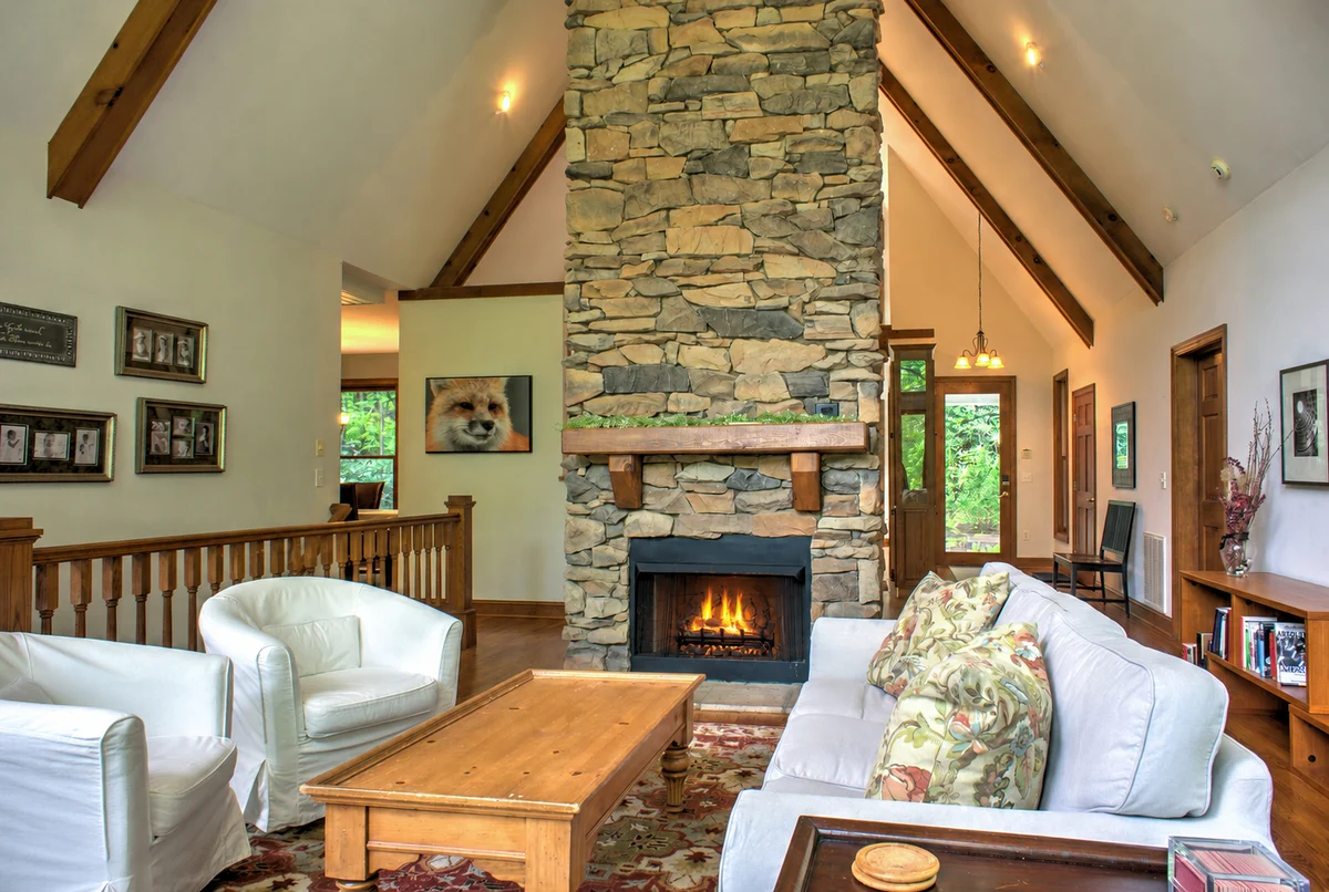 Mountain Chalet property photo 3