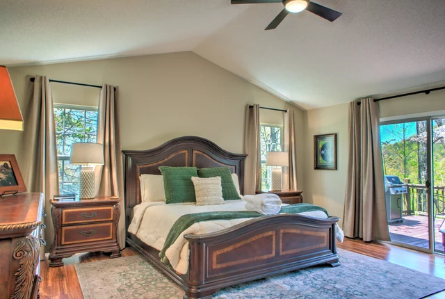 Bedroom 3 image 1