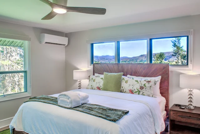 Bedroom 3 image 1