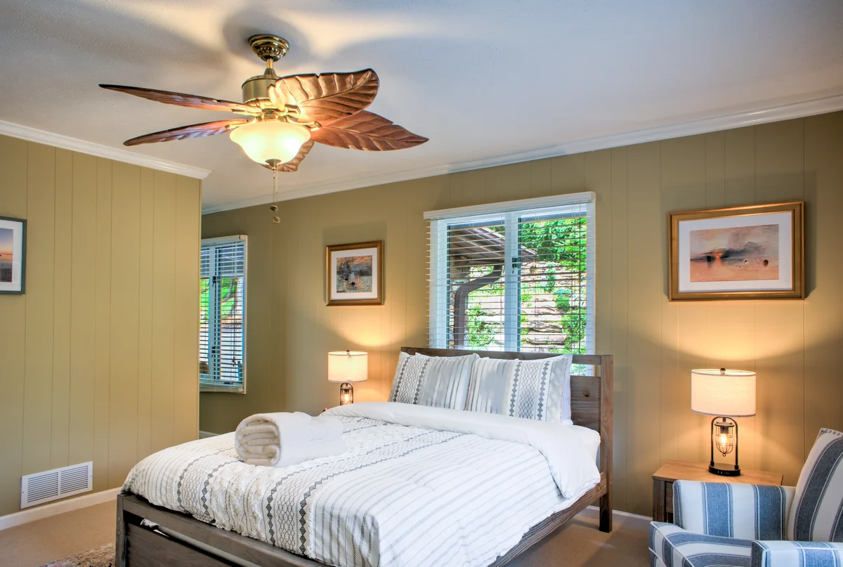 Bedroom 3 image 1