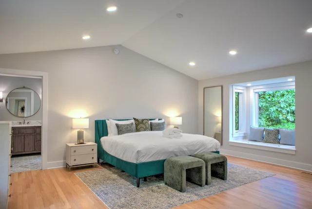 Bedroom 3 image 1