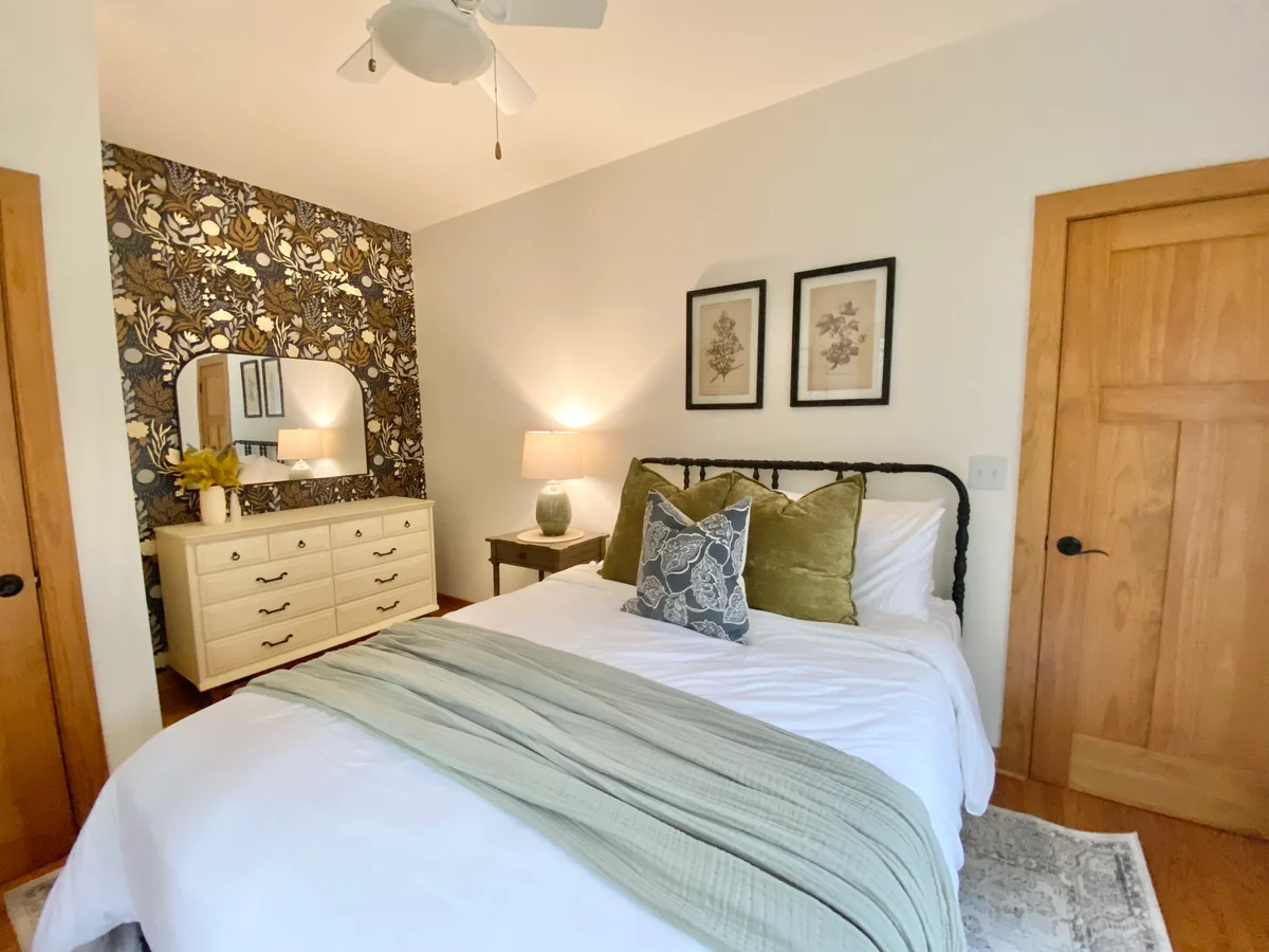 Bedroom 3 image 1