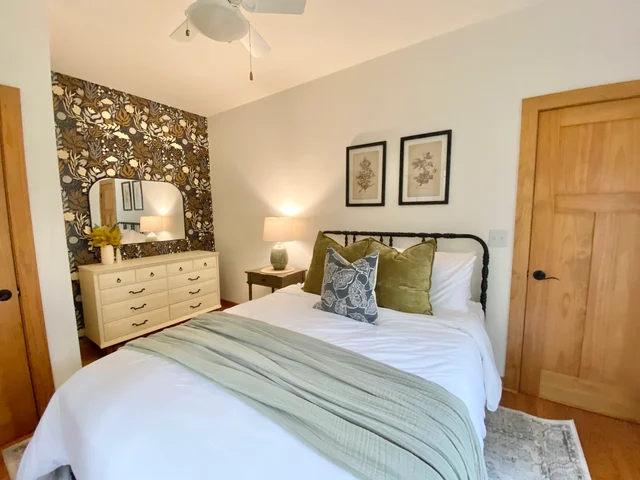 Bedroom 3 image 1