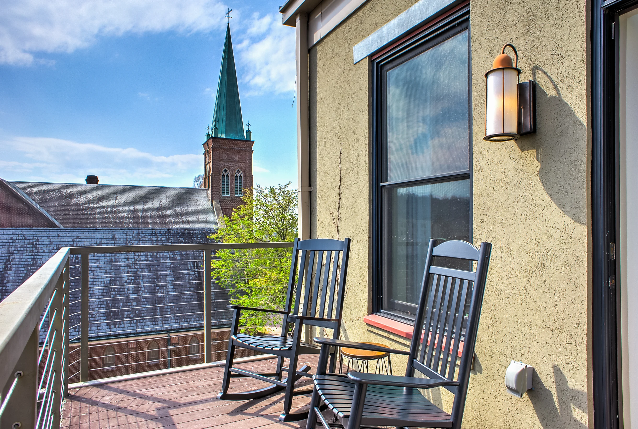 Condo in Asheville property photo 3