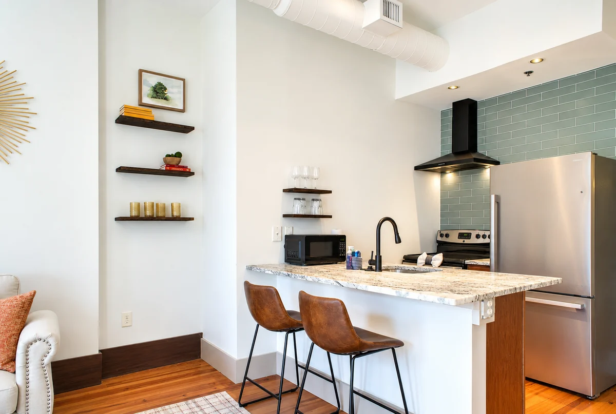 Condo in Asheville property photo 4