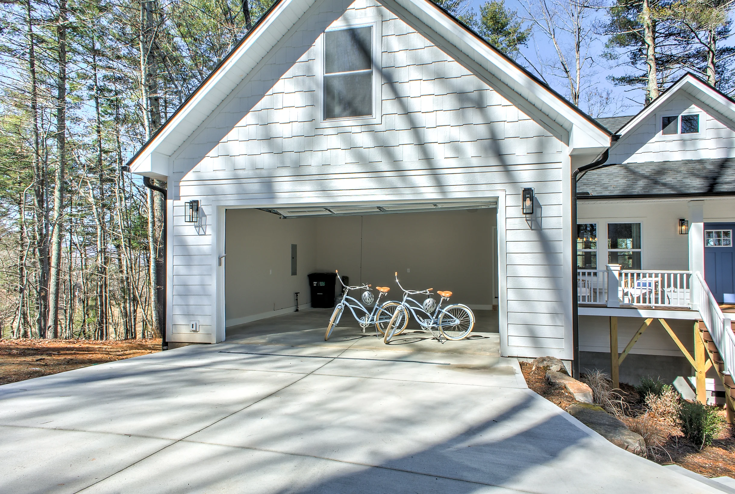 Home in Alexander property photo 5