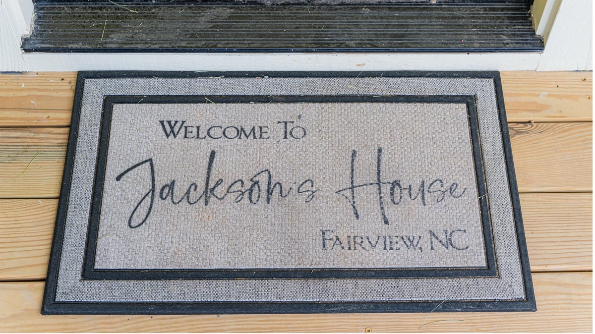 Home in Fairview property photo 5