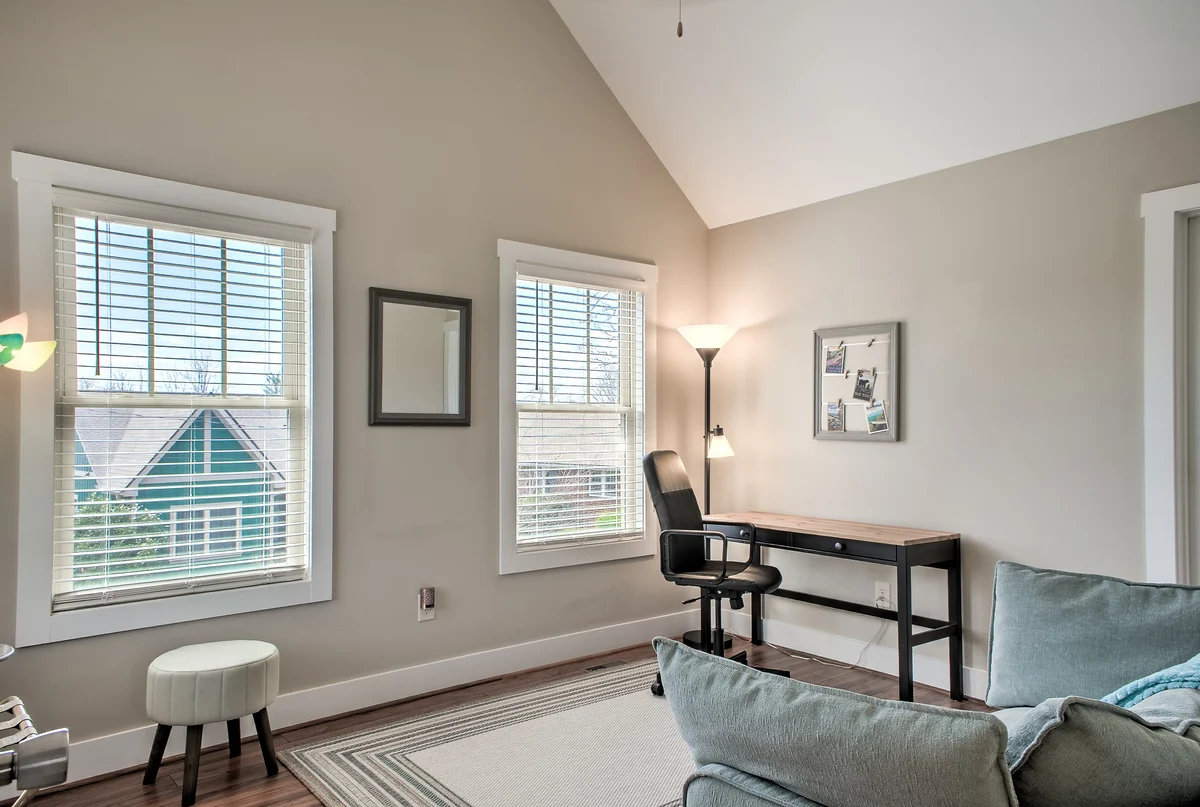 Home in Asheville property photo 5