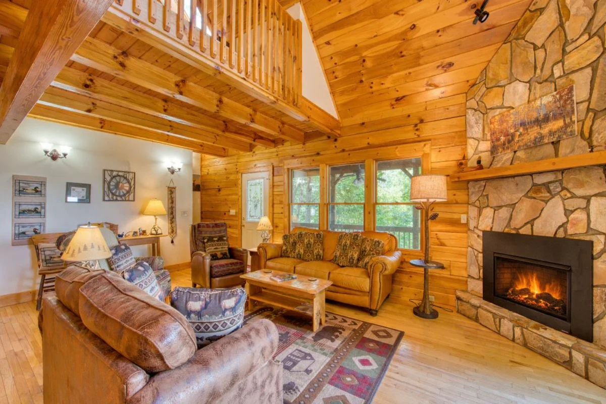 Property in Maggie Valley property photo 3
