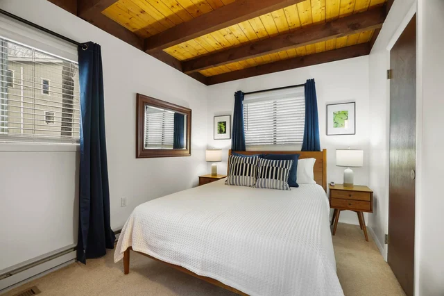 Bedroom 1 image 1