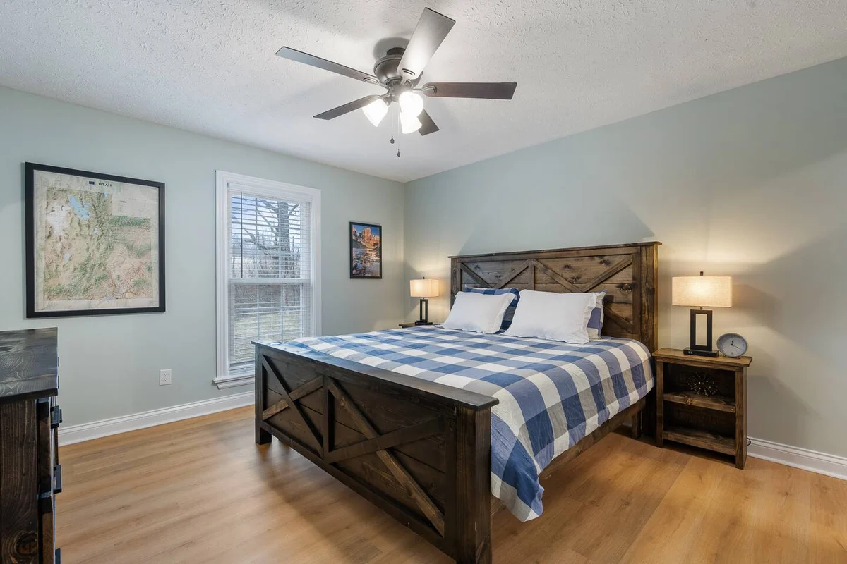 Spacious, Pristine Home w/ Firepit, Bourbon Lounge property photo 4