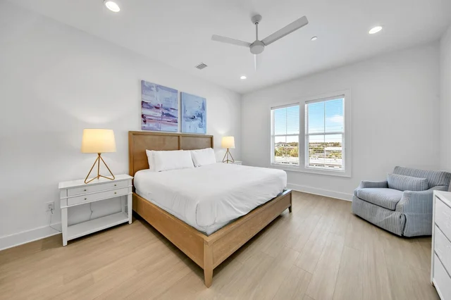 Bedroom 3 image 1