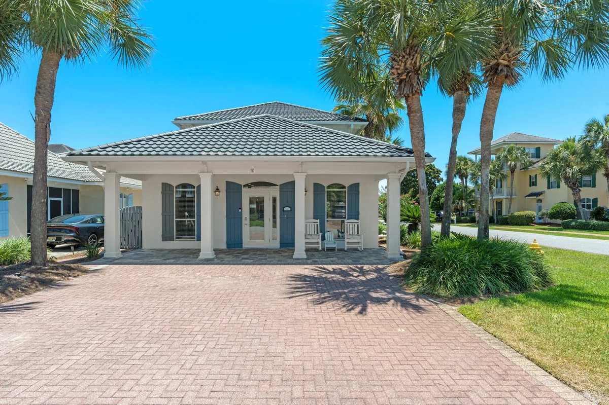Home in Miramar Beach property photo 2