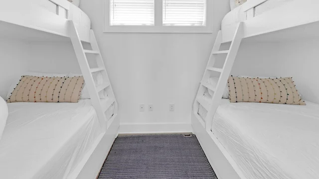 Bedroom 1 image 1