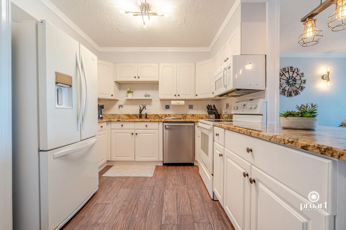 Condo in Destin property photo 4