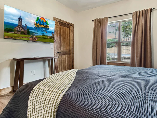 Bedroom image 1