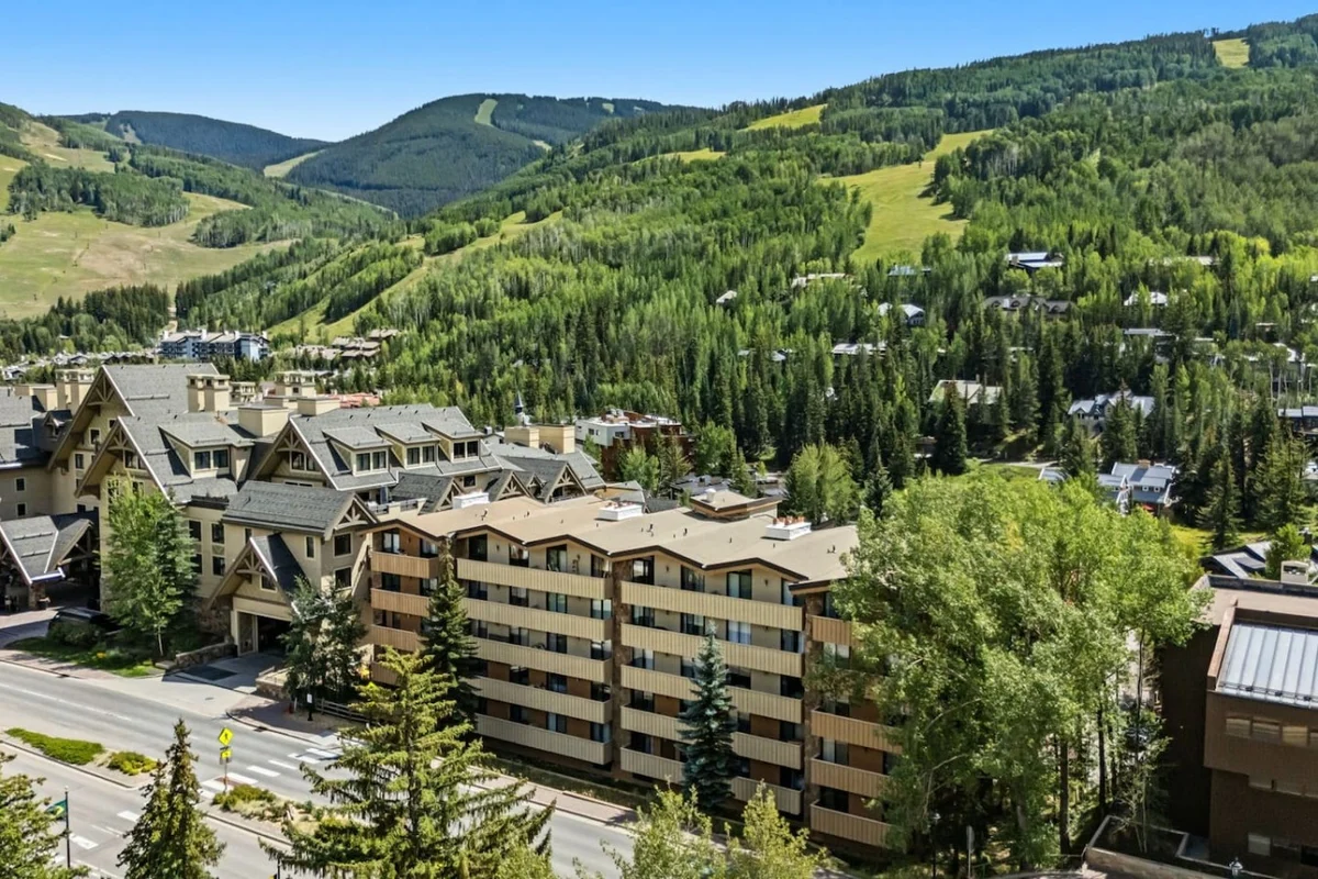 Vail Village Condo, Walk to Village & Slopes property photo 5
