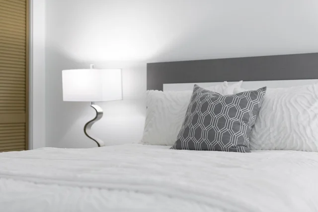 Bedroom image 1