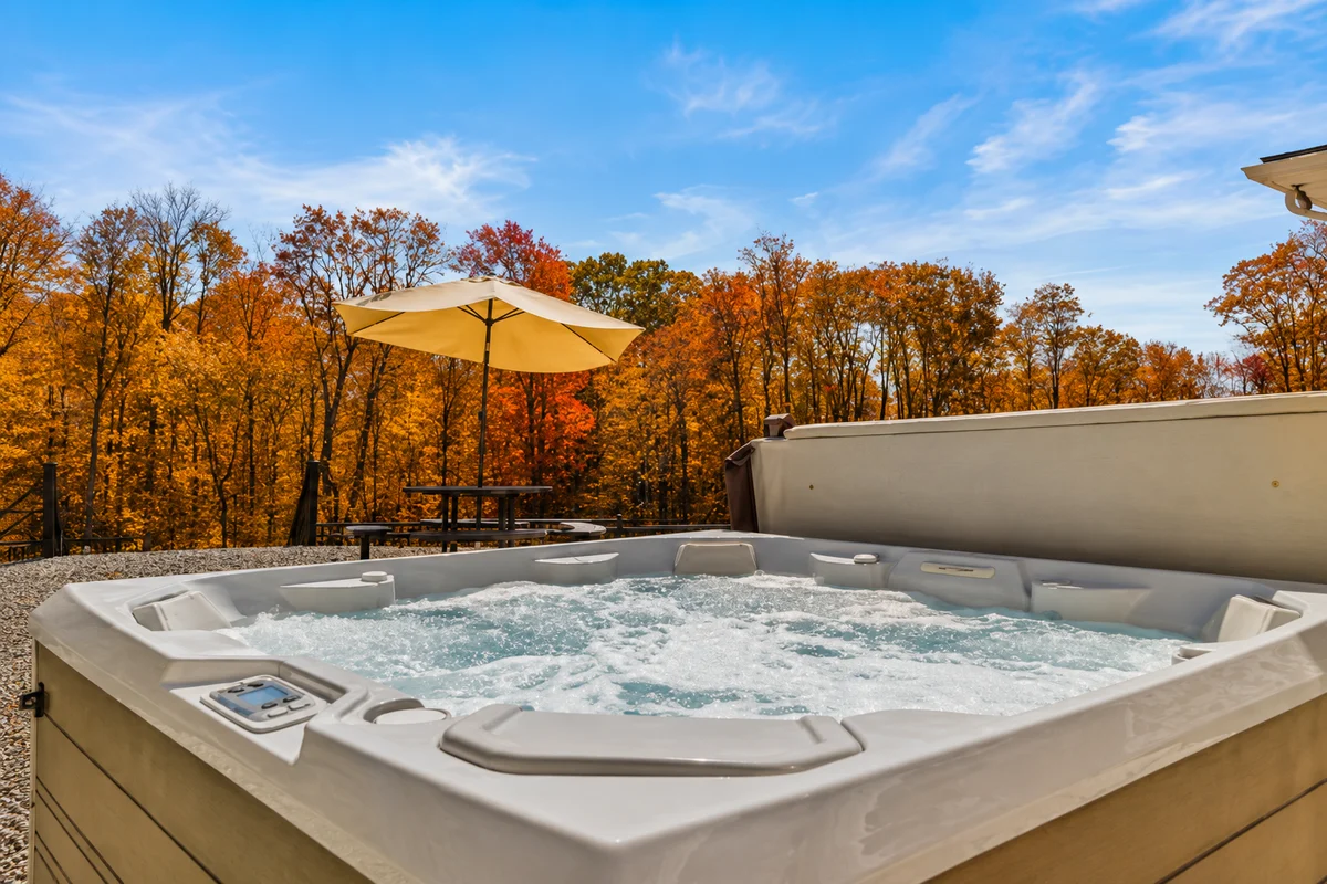 Poconos Luxury Resort: Pool, Theater, Games property photo 4