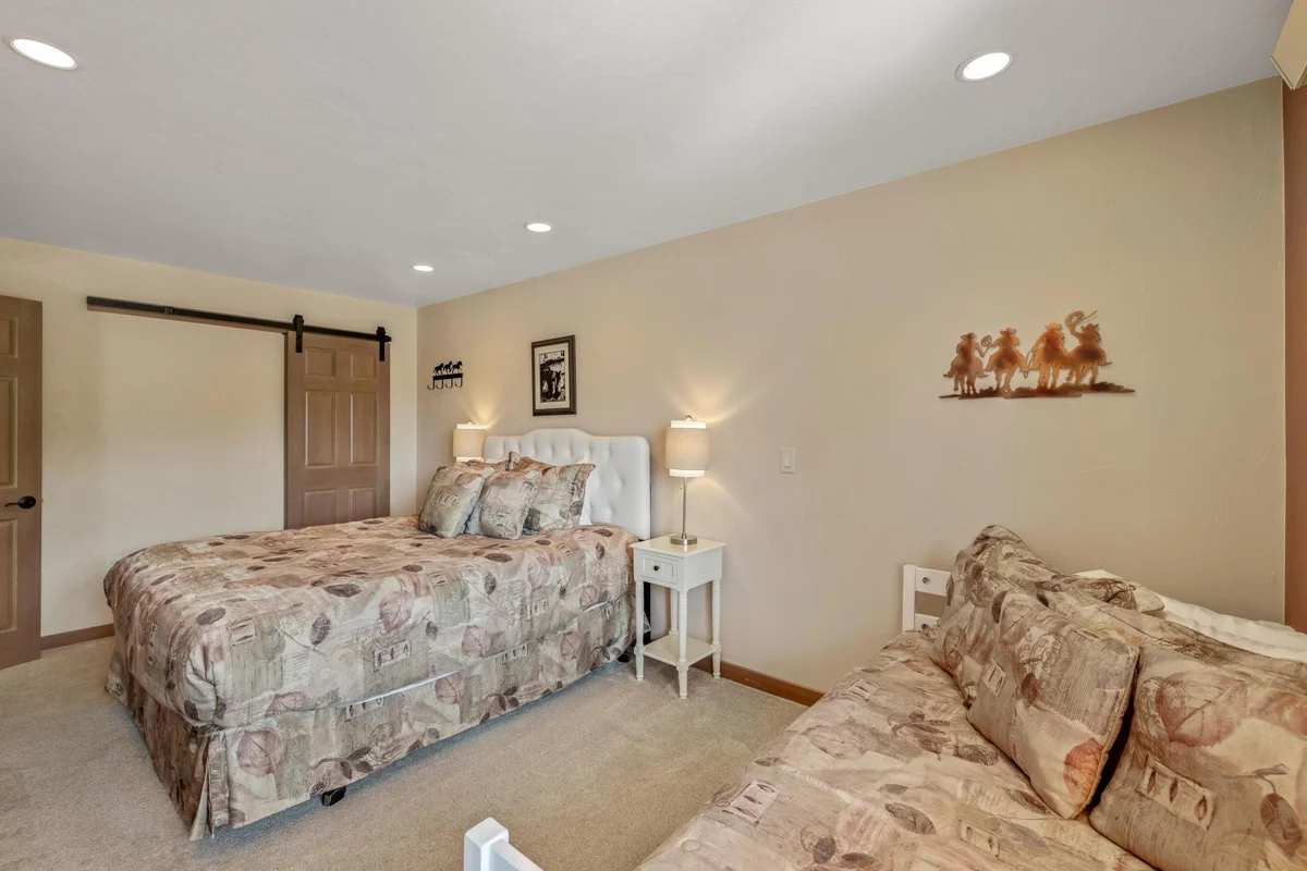 Master Bedroom image 1
