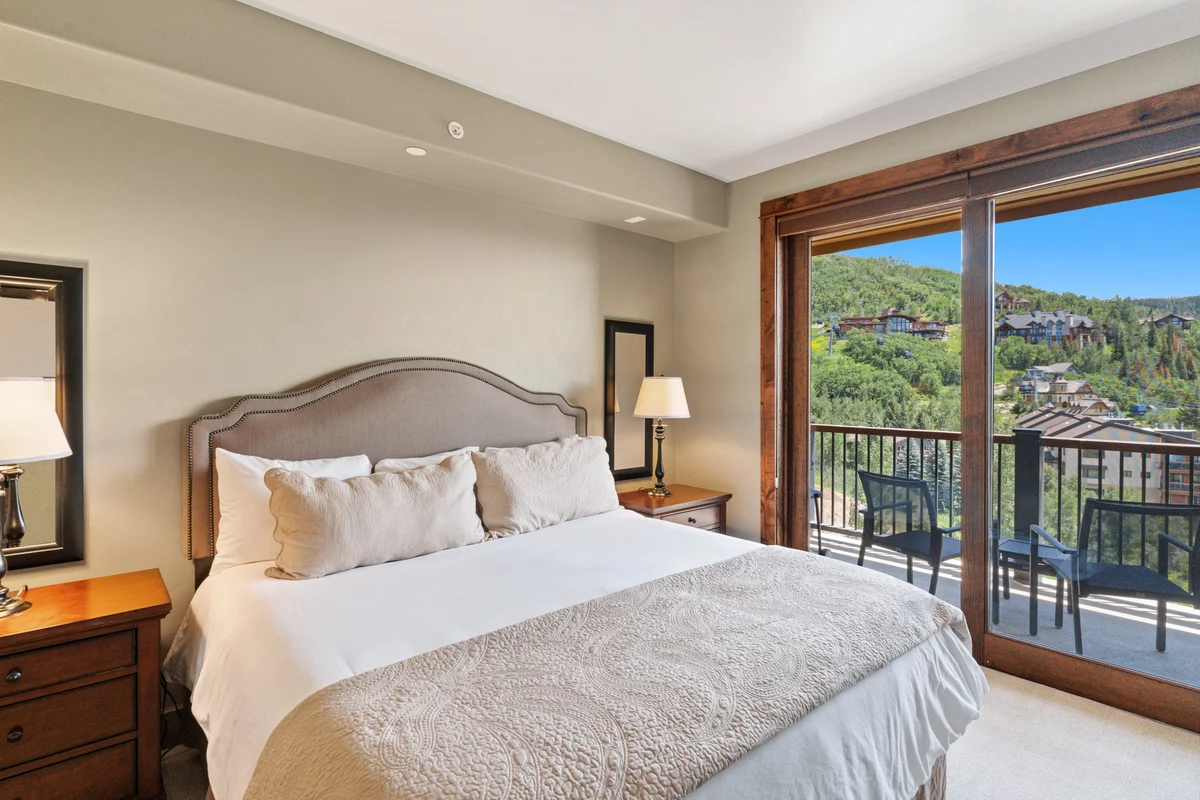 Edgemont 2504 property photo 5