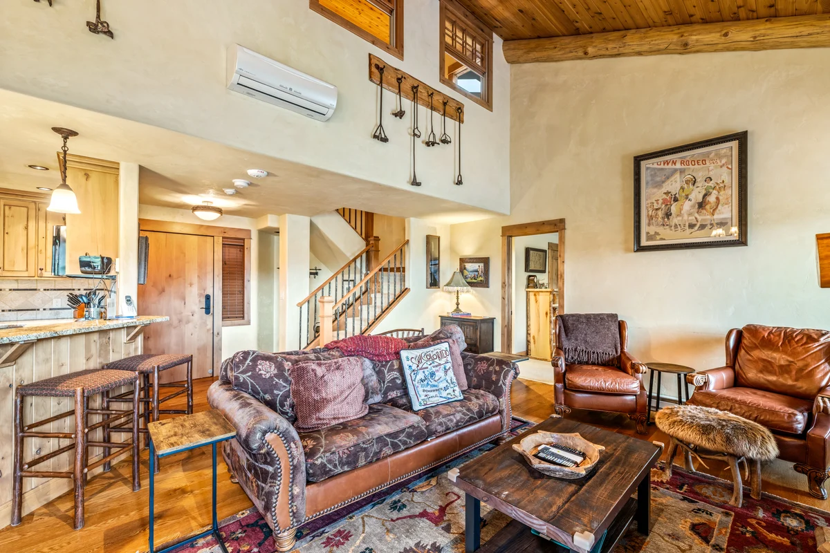 Bear Claw 613 property photo 4
