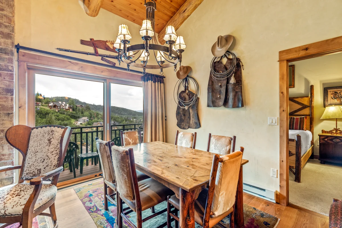 Bear Claw 613 property photo 5