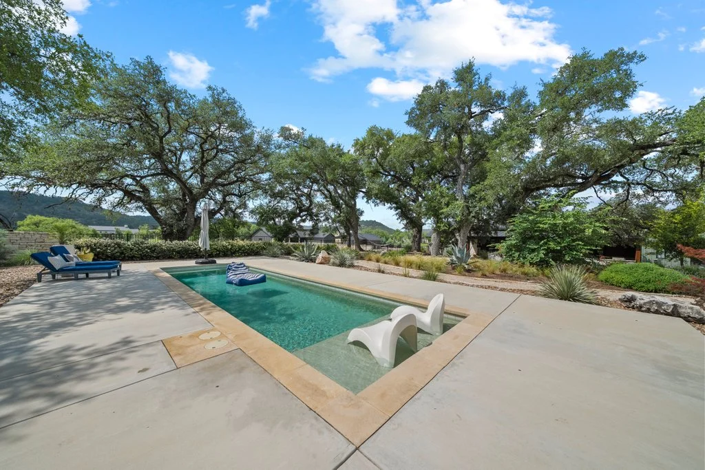 Home in Canyon Lake property photo 2
