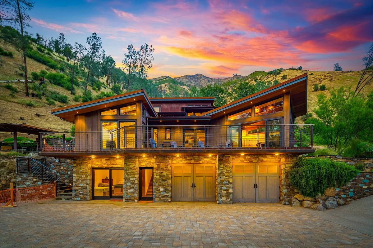 The Moonstone -Yosemite Valley, Mountain View & Soaking Tub property photo 1