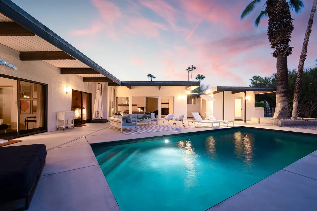 The ACE, Mid Century, Pool, near downtown PS property photo 1