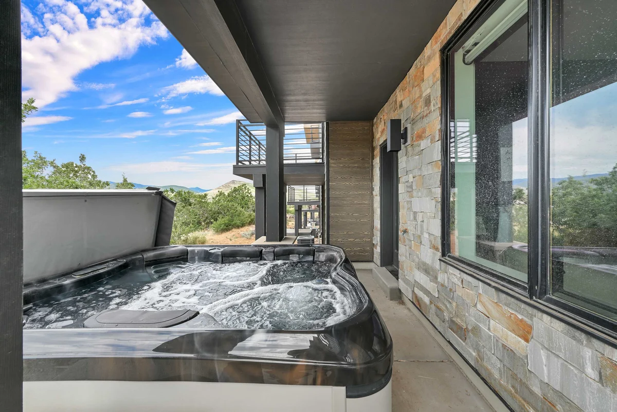 Lake & Mountain View Home, Private Hot Tub, Pet-Friendly property photo 3