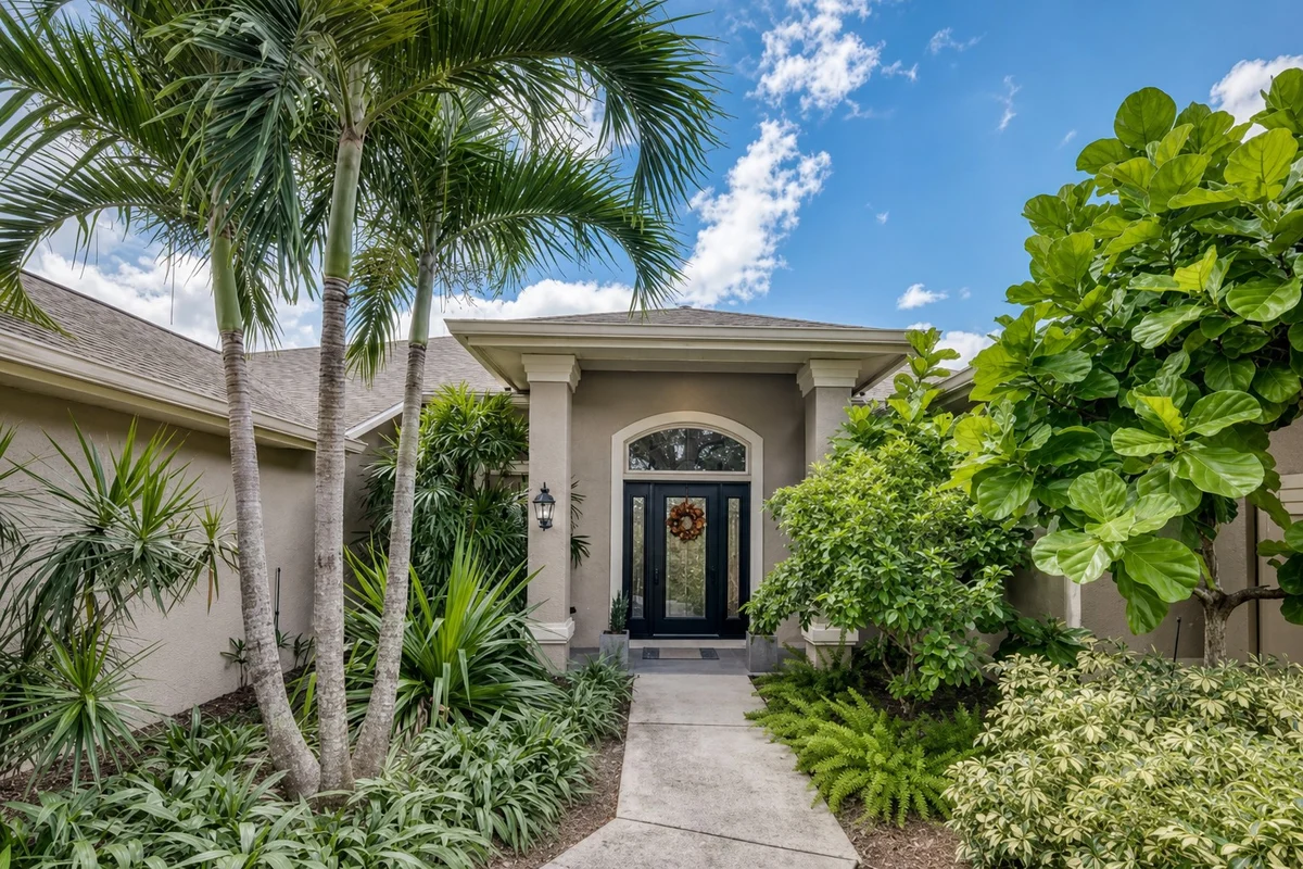 Luxury Pool Home in Riverview Tampa property photo 2