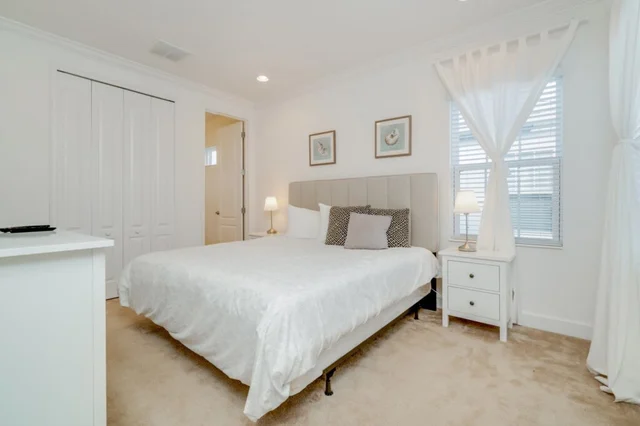Bedroom 3 image 1