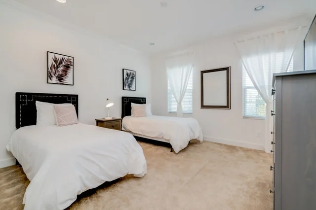 Bedroom 2 image 1