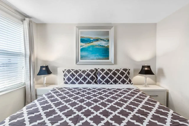 Bedroom 1 image 1