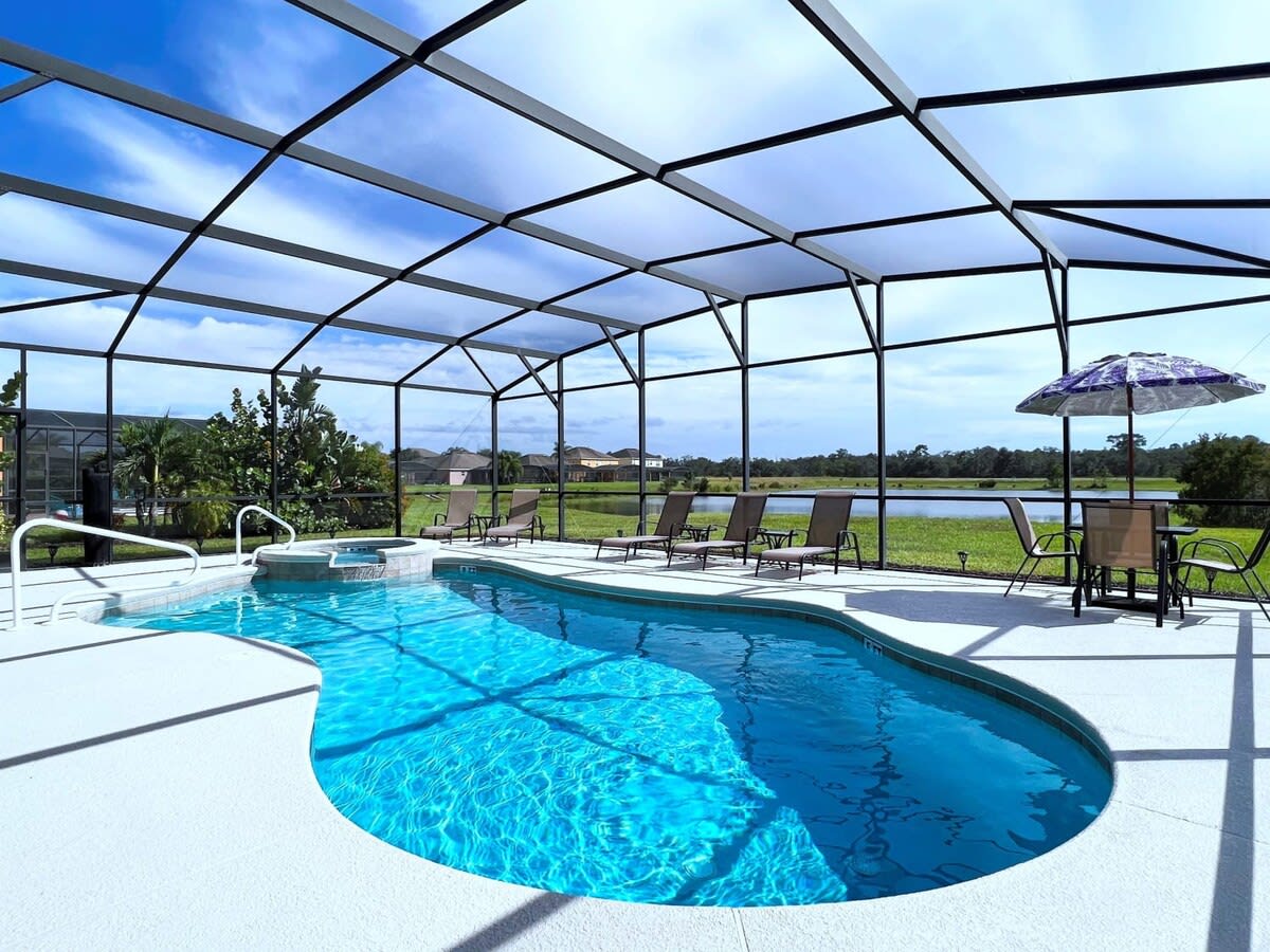 Lakeview, South-Facing Pool, Resort, Disney 227 property photo 2