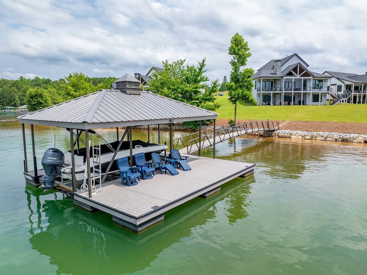 The Lake Haus on Keowee property photo 3