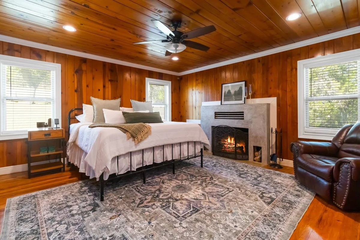 Main House on Acres, Hill Country Escape property photo 2