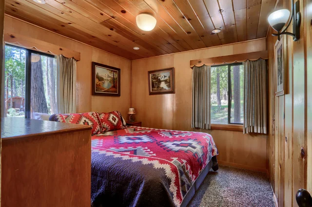 Bedroom 1 image 1