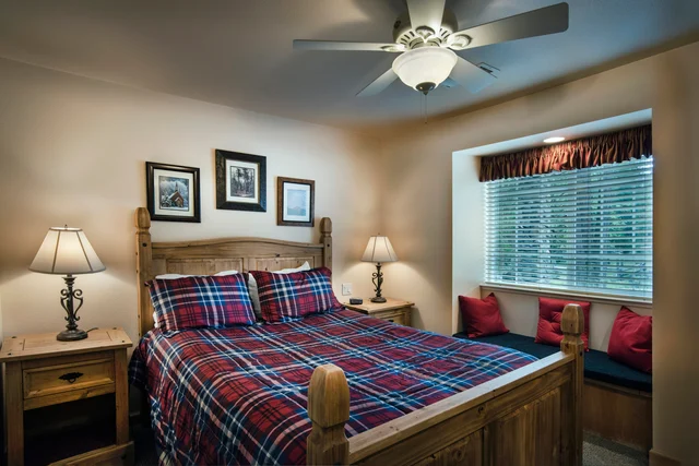 Bedroom 3 image 1