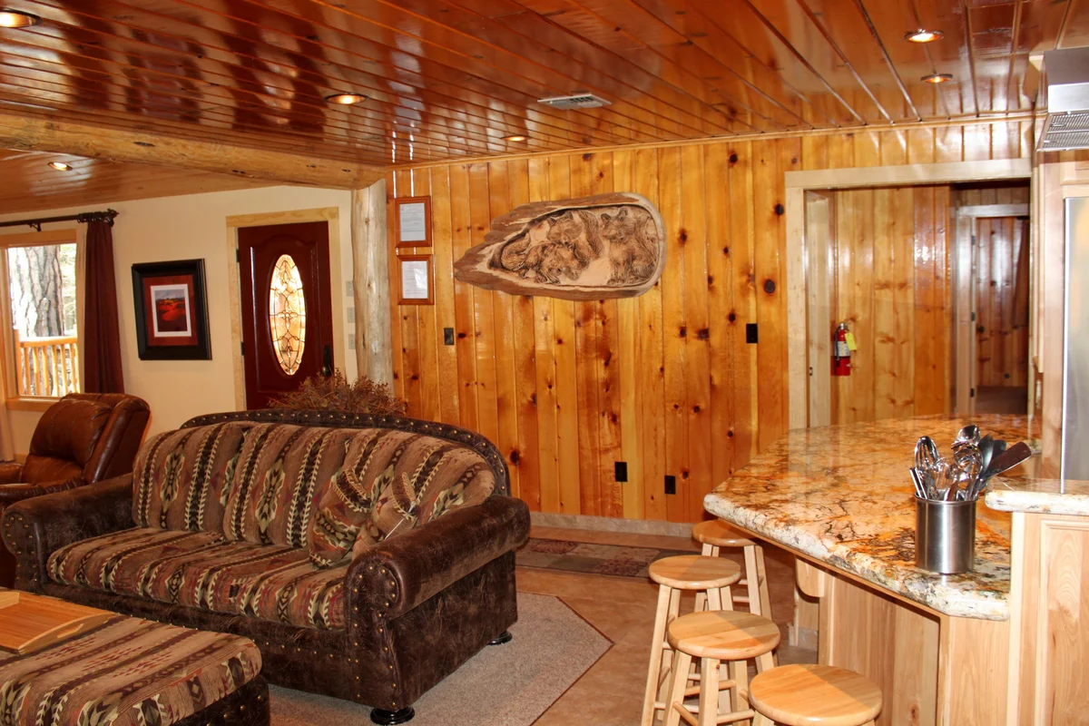 (66) Grizzly Giant property photo 4
