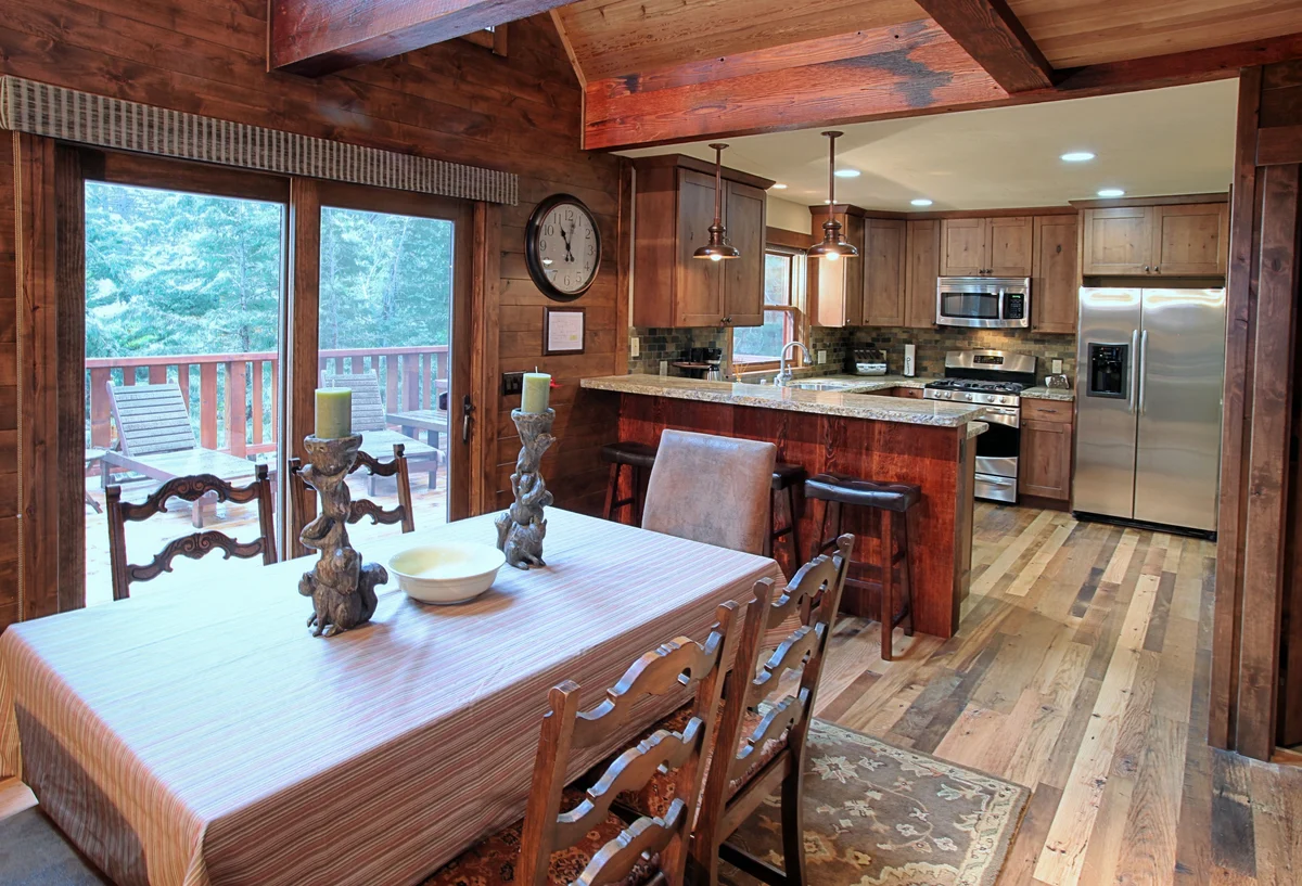 (9) Boot's Haven property photo 4