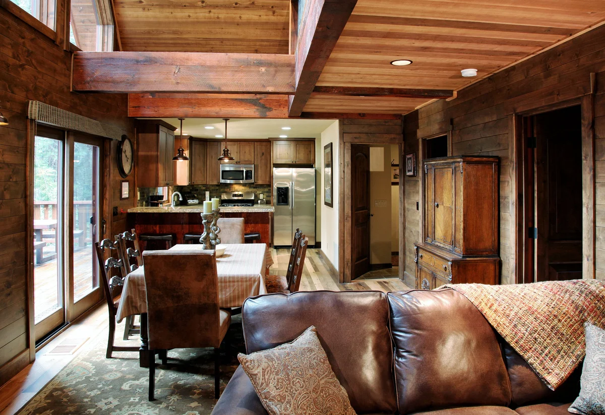 (9) Boot's Haven property photo 3