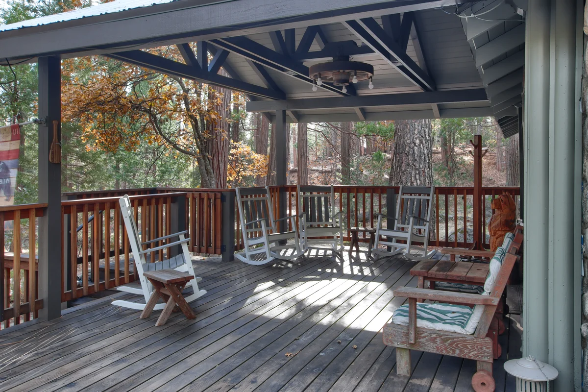 (95R) The Little Creek Cabin property photo 2
