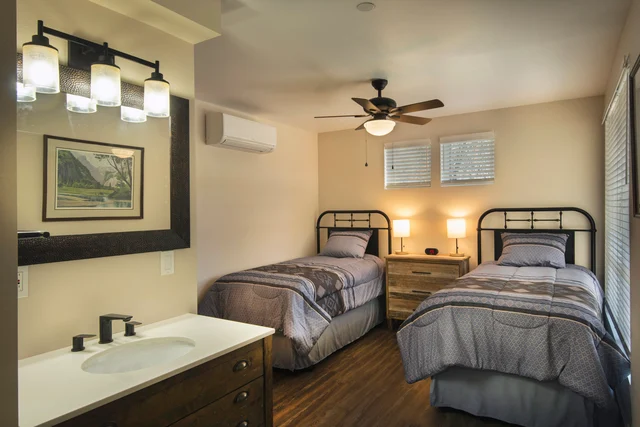 Bedroom 3 image 1