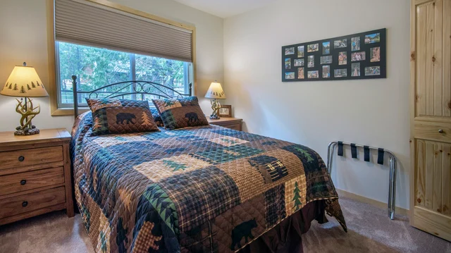 Bedroom 1 image 1